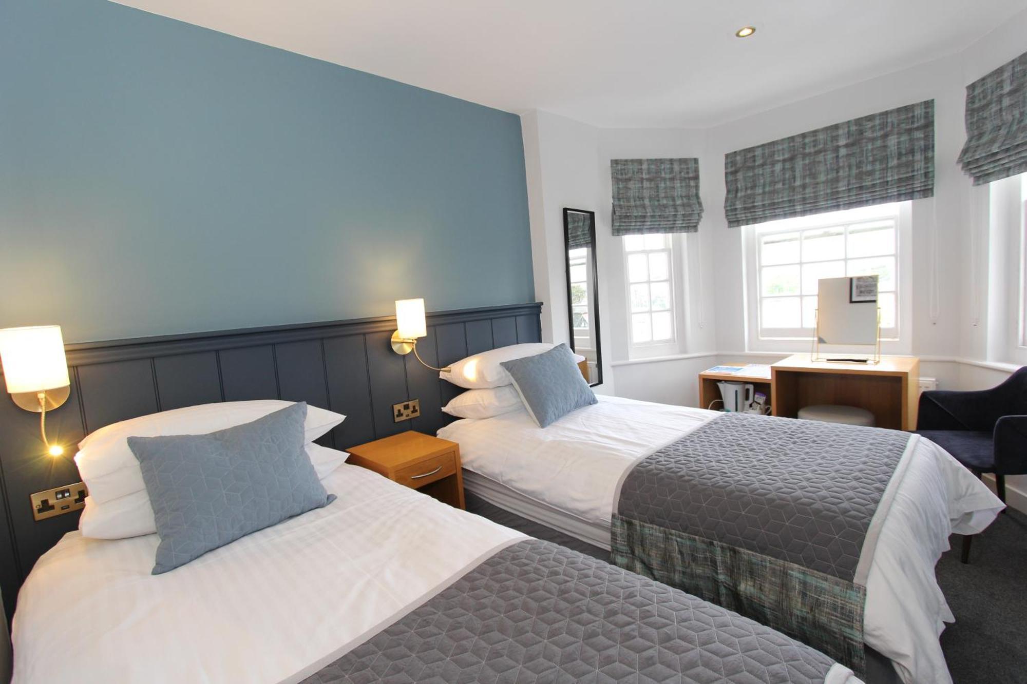 Gwesty Nanhoron Arms Hotel Nefyn Exteriör bild