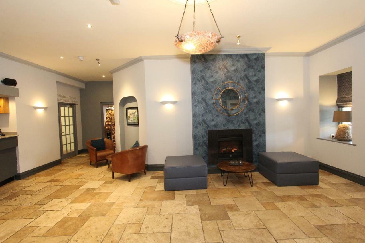 Gwesty Nanhoron Arms Hotel Nefyn Exteriör bild
